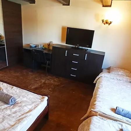Hostel Komfort Borek-2